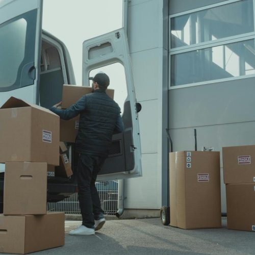 Créer une entreprise dans le secteur du déménagement : nos conseils pratiques
