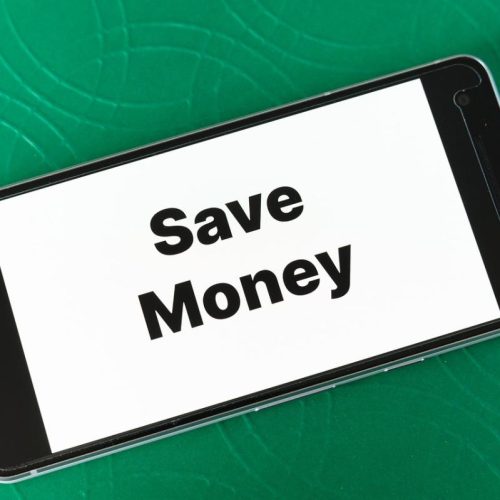 Stripe ou PayPal : quelle solution de paiement choisir ?